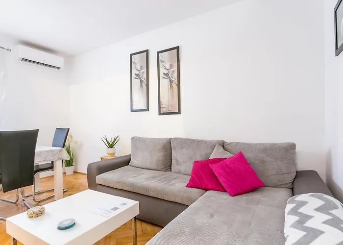 With Wifi - 21804 Split